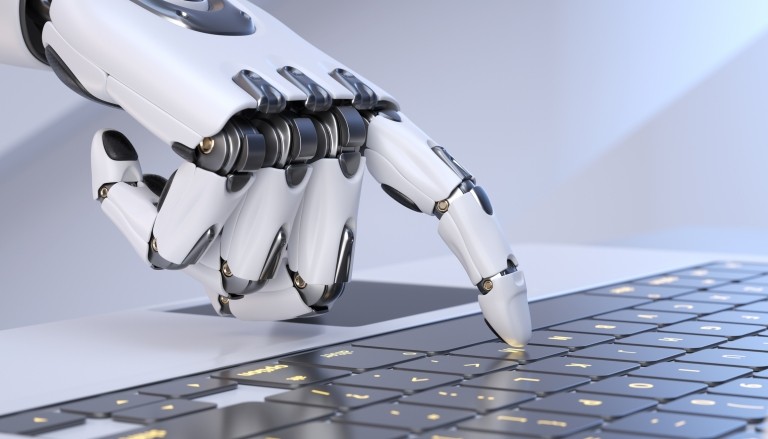Robot humanoid use laptop